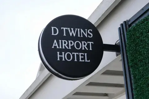 D Twins Airport Hotel in İstanbul — foto 13