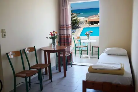 Haris Beach Appartementen in Κοκκίνη Χάνι — foto 5