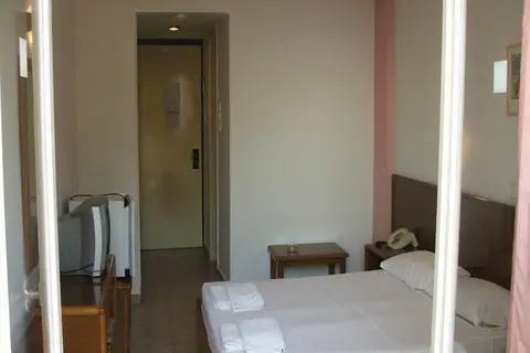 Irinna Hotel in Σβορωνάτα — foto 12