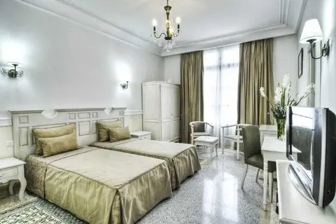 Hotel Majestic in Tunis — foto 29