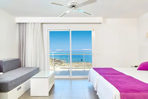 Aparthotel Nereida in Sant Antoni de Portmany — foto 24