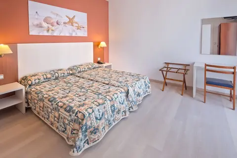 GHT Balmes Hotel Aparthotel & SPLASH in Calella — foto 29