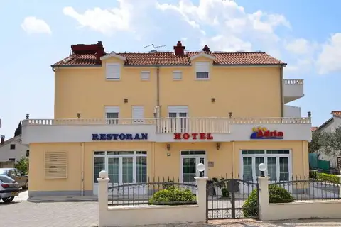 Hotel Adria in Kastel Stafilic — foto 12