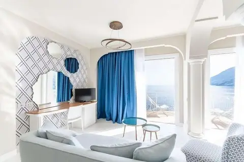 Hotel Club Due Torri in Maiori — foto 25