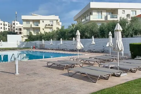 Livas Hotel Apartments in Paralimni — foto 30