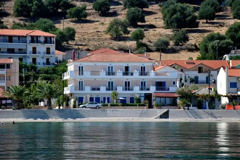 Kalypso Rooms in Ιθάκη (Πισαετός) - Κεφαλονιά (Πόρος) — foto 11