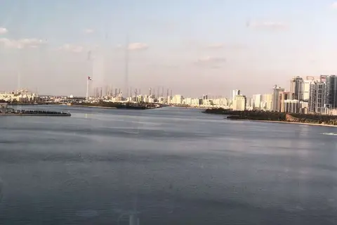 Golden Tulip Sharjah in Sharjah — foto 23