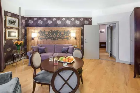 Semarah Metropole Hotel in Riga — foto 8
