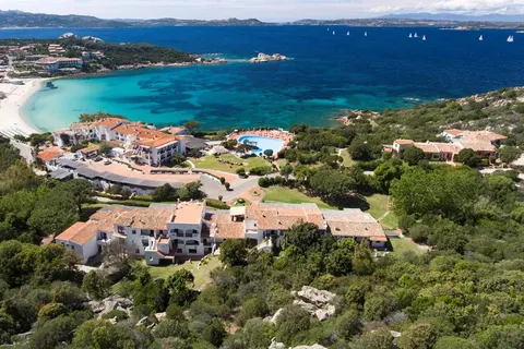 La Bisaccia in Baja Sardinia