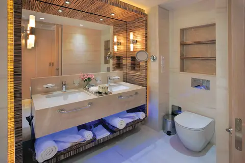 Amavi MadeForTwo Hotels in Paphos — foto 24