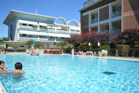 Residence Al Parco & Le Acacie in Bibione — foto 5