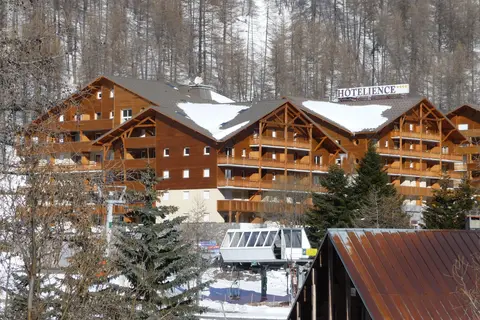 Vacancéole Les Chalets du Verdon in Allos
