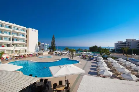 Odessa Beach Hotel in Παραλίμνι — foto 2