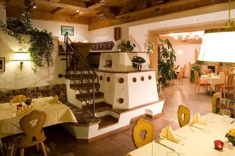 Hotel Obermair in Fieberbrunn — foto 9