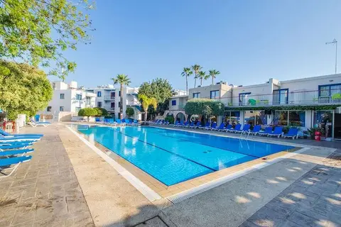 Green Bungalows in Αγία Νάπα