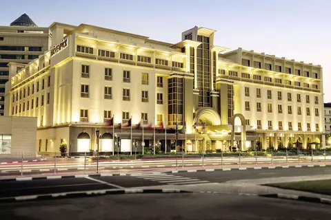 Mövenpick Hotel & Appartementen Bur Dubai in Dubai — foto 26