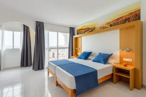 Aparthotel Vibra Sanan in Sant Antoni de Portmany — foto 8