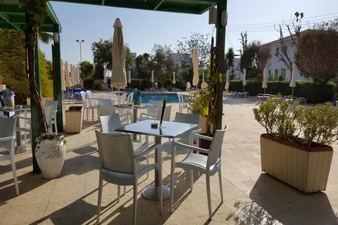 Mandalena Hotel Apartments in Παραλίμνι — foto 13