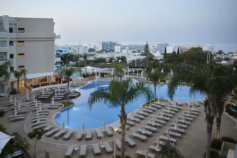 Sunrise Oasis Hotel & Waterpark in Παραλίμνι — foto 13