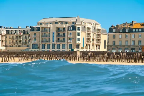 Le Nouveau Monde foto 1