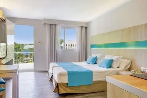Floramar Aparthotel in Ferreries — foto 7