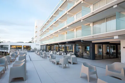 Els Pins Resort & Spa in Cala de Bou — foto 15