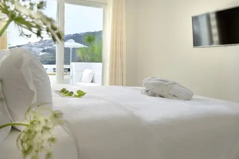 Nissaki Boutique Hotel in Πλατύς Γιαλός — foto 24