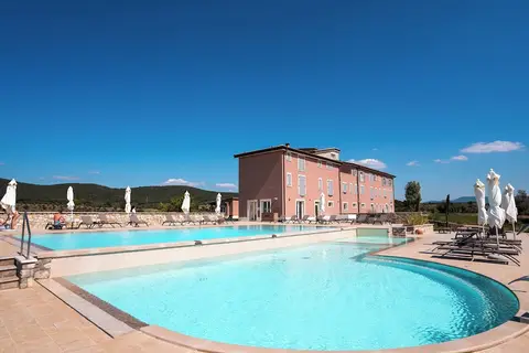 Riva Toscana Golf Resort & SPA in Follonica