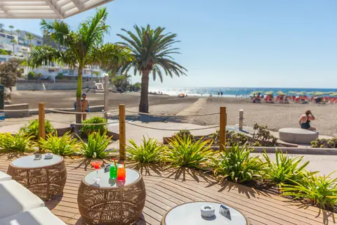 Corallium Beach by Lopesan Hotels in San Agustín — foto 17