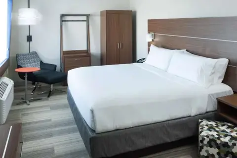 Holiday Inn Express & Suites Orlando At Seawo in Orlando — foto 14
