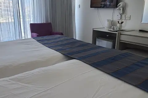 Silver Sands Beach Hotel in Παραλίμνι — foto 23