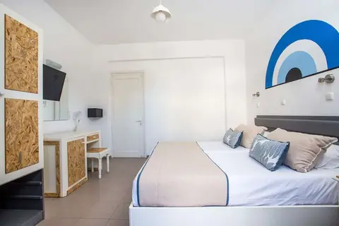 Tinas Plus Hotel in Φαληράκι — foto 25