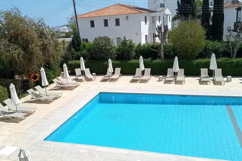 Mandalena Hotel Apartments in Παραλίμνι — foto 25