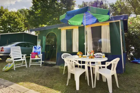 Hu I Pini Village in Fiano Romano — foto 7