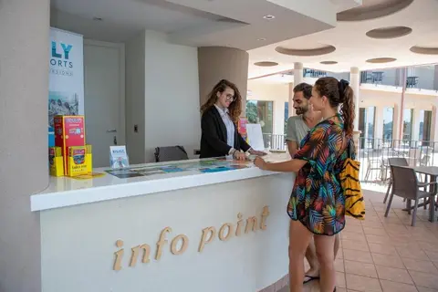 Fly & Go Antares Hotel in Letojanni — foto 8