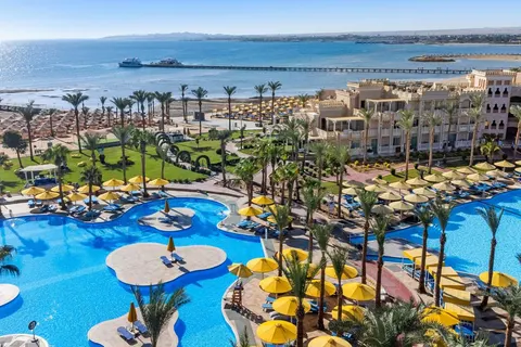 Pickalbatros Palace Resort in Al Hadaba