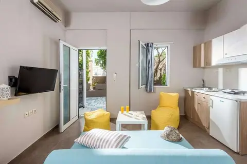 Anemos Suites in Δημοτική Ενότητα Γουβών — foto 5