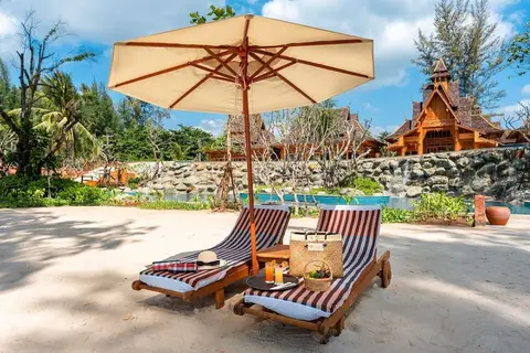 Santhiya Phuket Natai Resort & Spa in โคกกลอย — foto 9