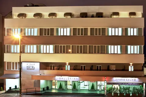 Stelle Hotel The Businest in Napels — foto 10