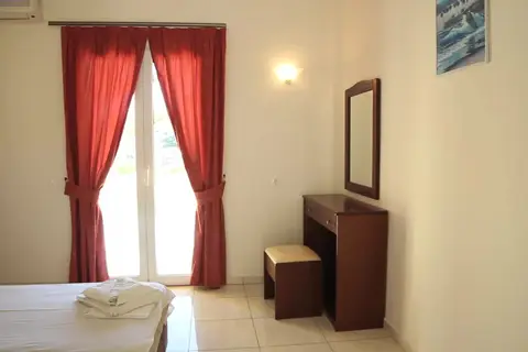 Aparthotel Athina in Μπαλί — foto 12