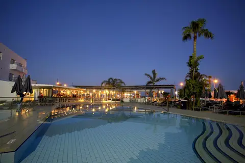 Limanaki Beach Hotel in Ayia Napa — foto 15