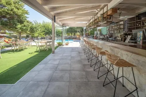 Georgia's Garden Hotel in Δημοτική Ενότητα Γαζίου — foto 5