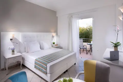 Dore Hotel in Agia Marina — foto 9