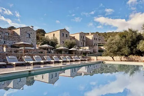 100 Rizes Luxury Seaside Resort in Βαθύ — foto 8