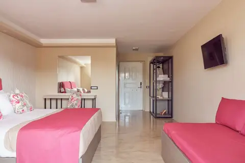 Koukounaria Hotel & Suites in Alykanas, foto 17