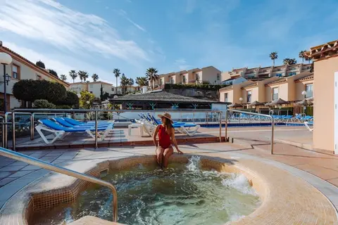 Ramada Hotel & Suites Club la Costa Resort in Fuengirola, foto 30