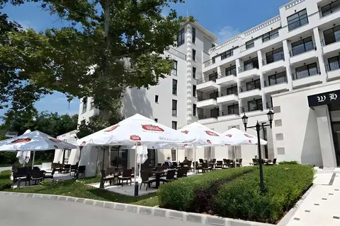 White Rock Castle Suite Hotel & Wellness Club in Baltsjik — foto 10