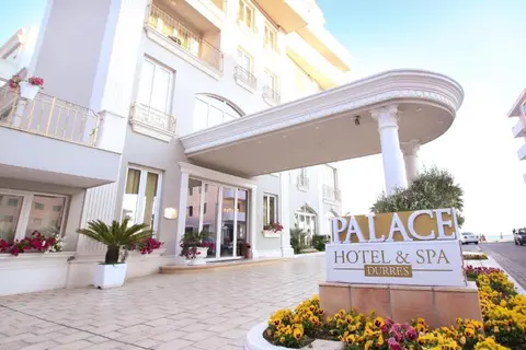 Palace Hotel & SPA in Golem