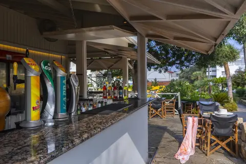 Mayfair Gardens in Paphos — foto 6