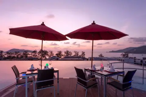 The Charm Resort Phuket in ตำบลป่าตอง — foto 6